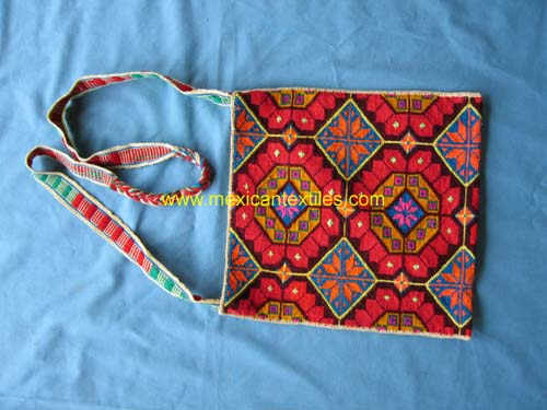 huichol_bags_02