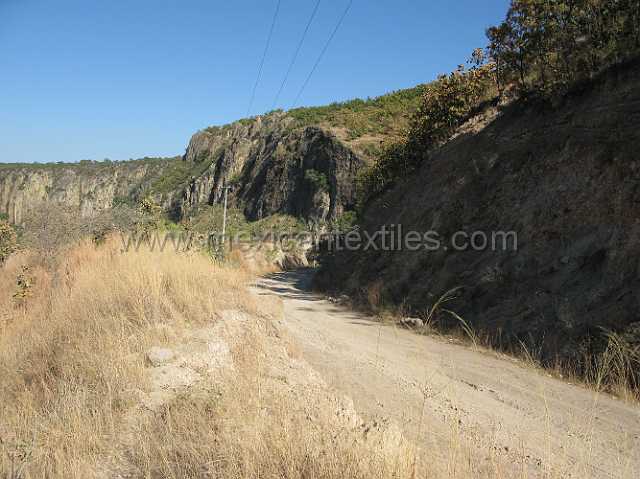 IMG_9142.JPG - rough roads