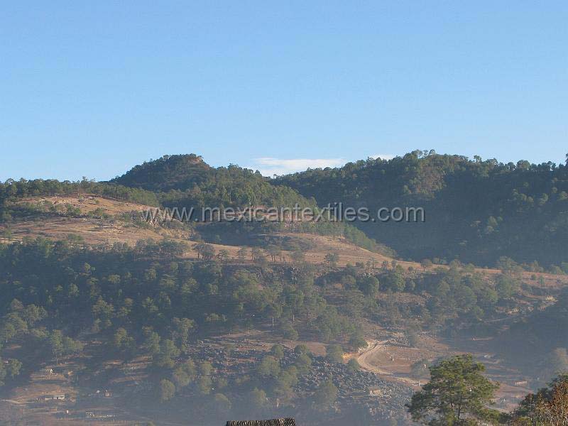 snandres_milipillas_05.JPG - Documentation of tepehuano indigenous textiles from Huajicori, Nayarit, Mexico