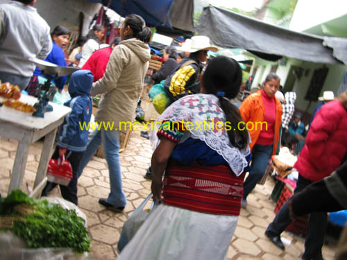 ahuacatlan_market_06