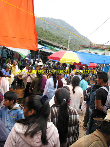 ahuacatlan_market_08