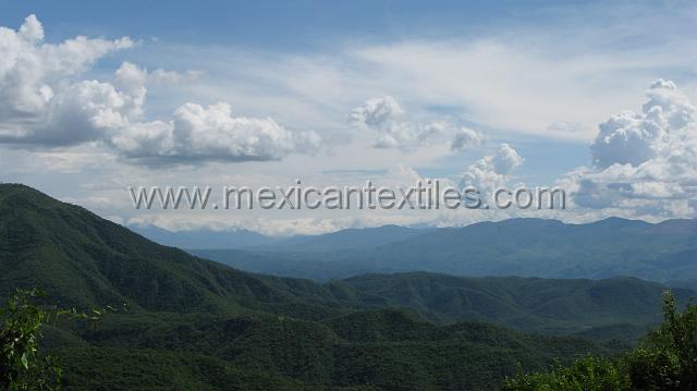ahuehuepan_nahuatl28.JPG - Panoramic view from the hill above Ahuehuepan. The region is covered in scrubs since almost all the native forests have been destroyed.