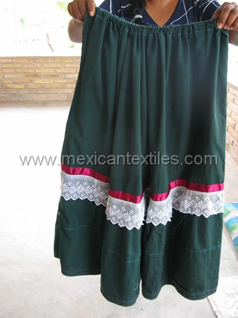 ahuelican_nahuatl11.JPG - Traditional skirt