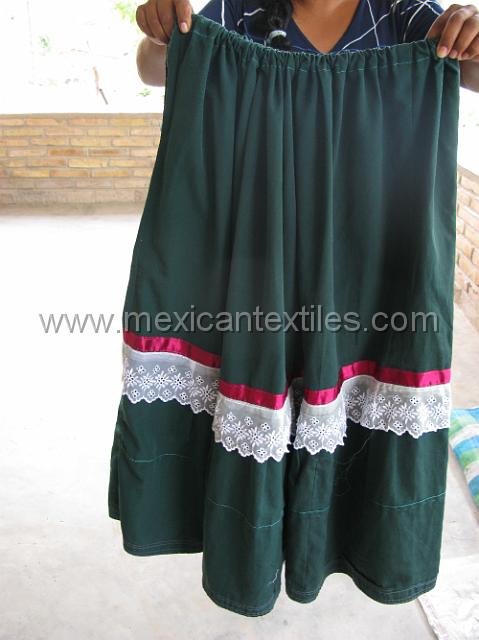 ahuelican_nahuatl11.JPG - Traditional skirt