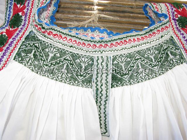 Analco_embroidery08.JPG - Close up of blouse produced in Analco
