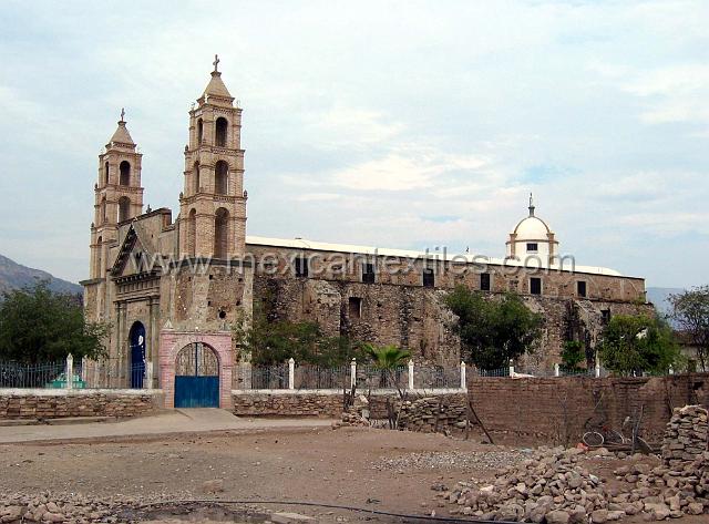 oapan_nahuatl47.JPG - Church in Oapan.