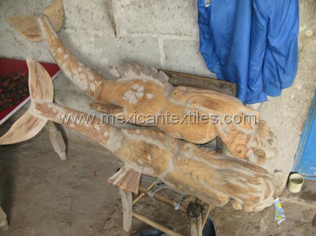 cozomatlan_nahua10.JPG - Examples of the wood work from San Fransisco.