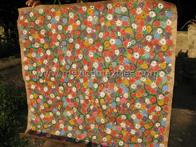 nahua_xalitla21.JPG - Amate with a pure floral design. People ask for certain types of these works and this was a special order.