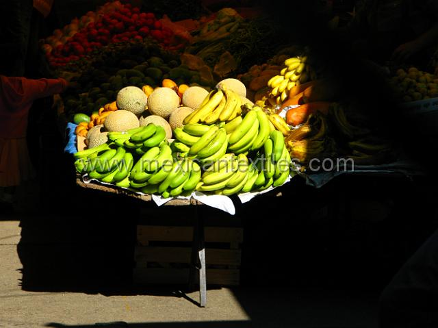 nahua_cuautempan_12.JPG - love the light in this shot.