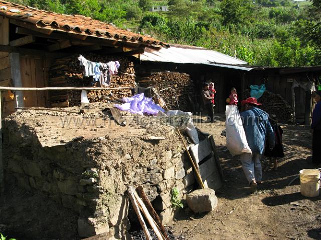 totonaca_tonalisco_home.JPG - Arista's compund