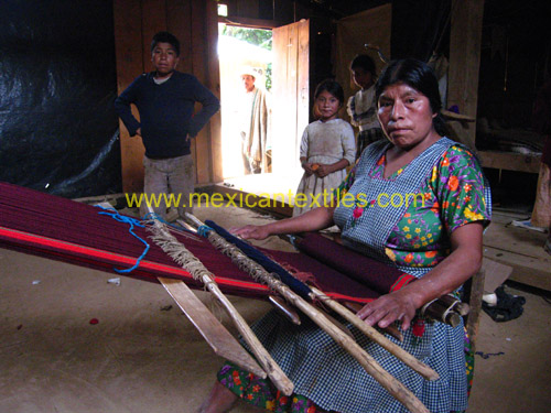 nahua_weavers_05