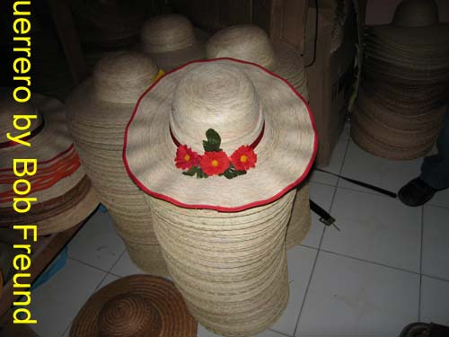 chilapa_hats_10