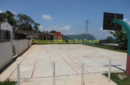 chicuasencuatla_town_05