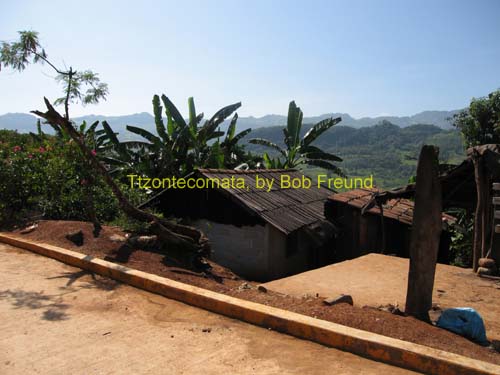 tzontecomate_town_02