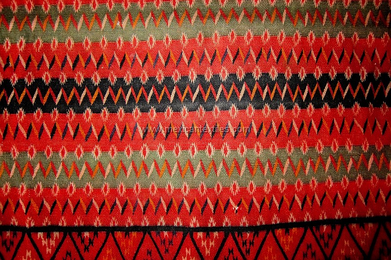 Otomi_Ixtenco_69.jpg - This wool piece is said to be the type of weaving the Otomi did when they migrated to the Saltillo region. It is a very finely woven piece. It is at least 90 years old, according to the town historian .
