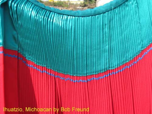 ihuatzio_skirtdetail