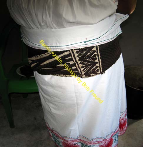 tepehua_quechquemitl_03