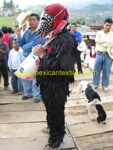 2_tlacotepec_dancers_04