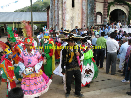 2_tlacotepec_dancers_06