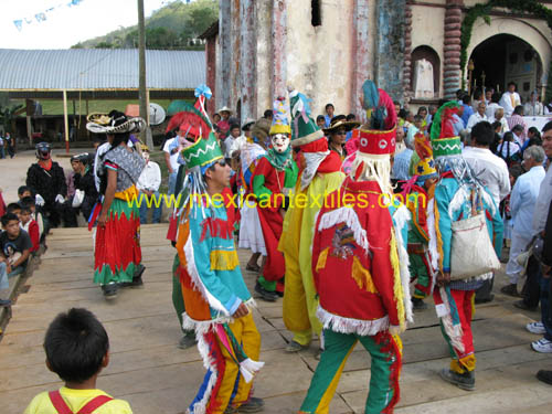 2_tlacotepec_dancers_09