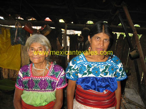 1totonacan_women_05