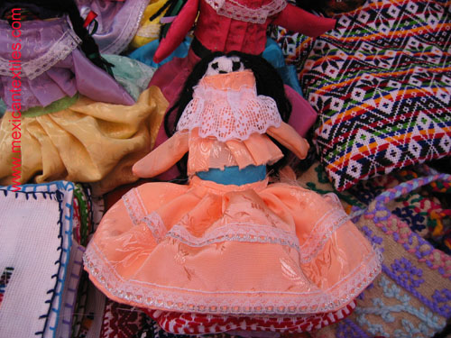 mazahua_doll1