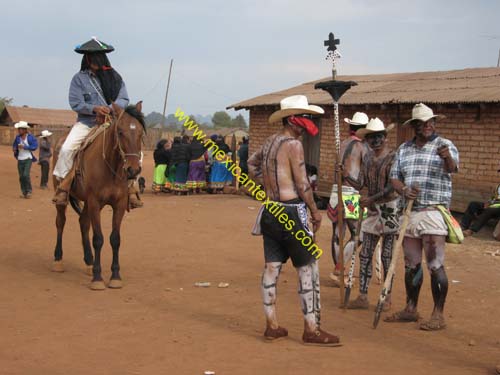 4_saints_procession_06