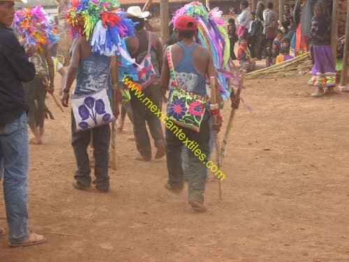 4_saints_procession_07