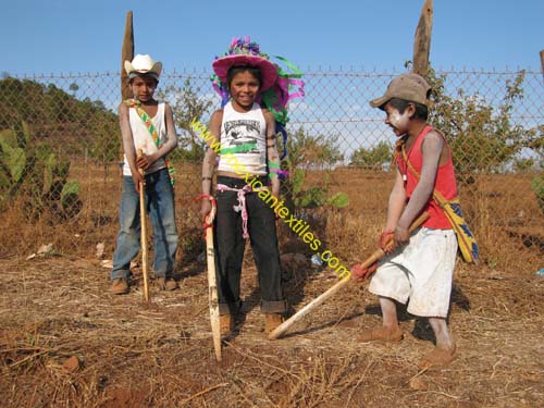4_saints_procession_22