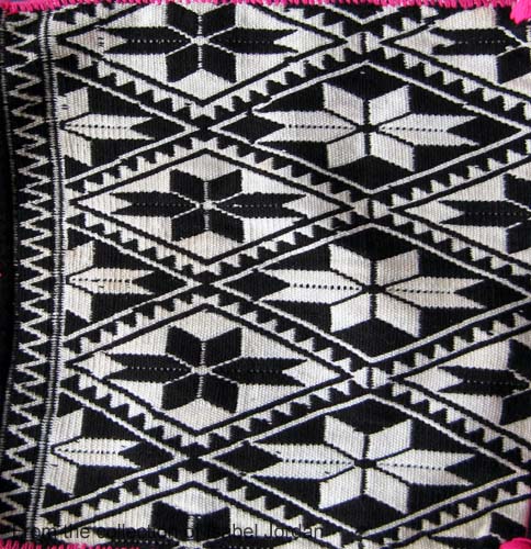 huichol_embroidery_14