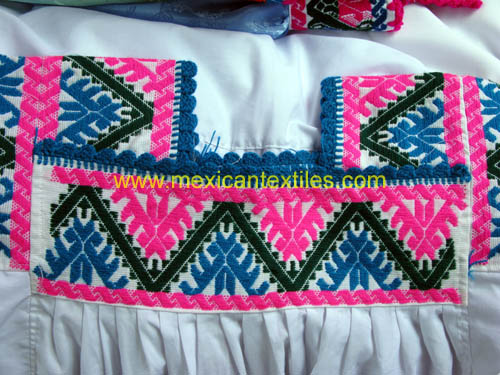 totonacan_embroidery_06