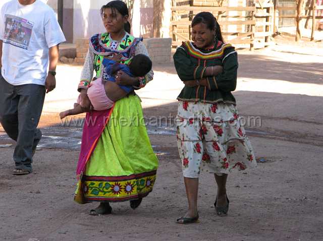 Jesus_Maria_01.JPG - Santa teresa costume on the left and Jesus Maria on the right.