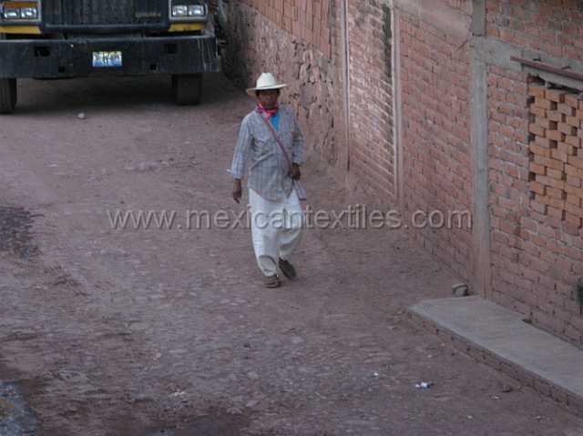 jesus_maria_nayarit_10.JPG - Village of Cora Indian with examples of town, mountains, people, costume, textiles, costume and spiritual life