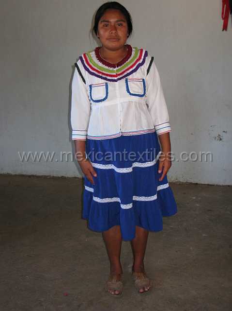 presidio_cora_01.JPG - Cora women in traditional dress in Presido de los Reyes, Ruiz, Nayarit