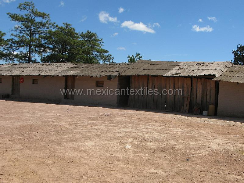 muralita_town_01.JPG - Documentation of tepehuano indigenous textiles from Huajicori, Nayarit, Mexico. The center of town.