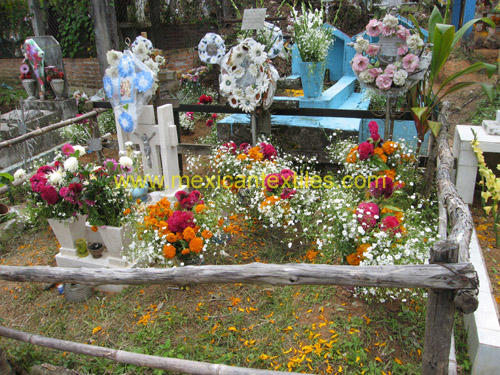 graveyard_zongolica_09
