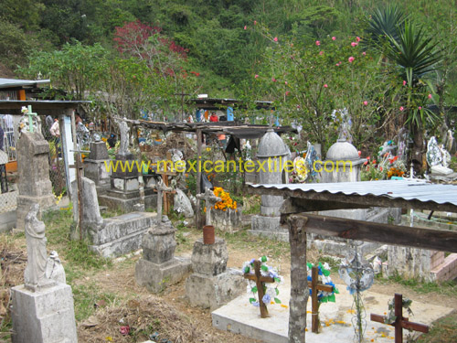 graveyard_zongolica_18