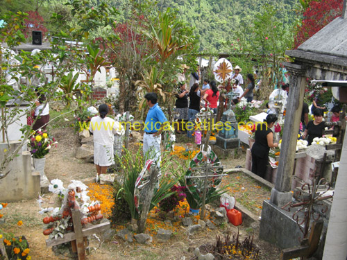 graveyard_zongolica_19