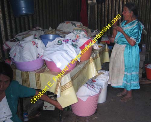 costume_piedelcerro_02
