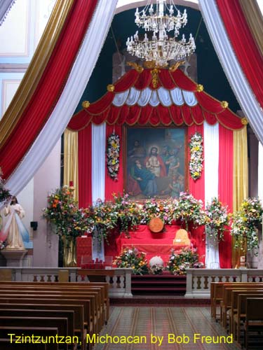 3_tzintzuntzan_chuch