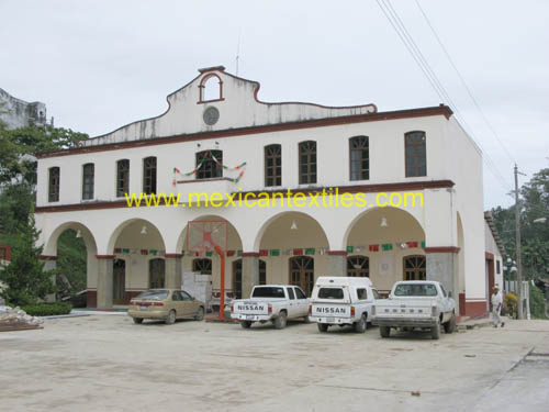 coatpec_town_02