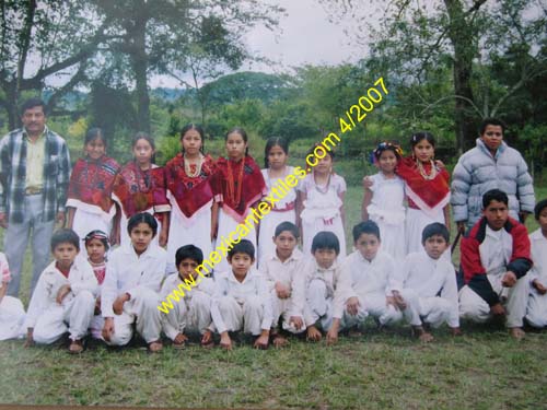 laspalmas_schoolgirls_01